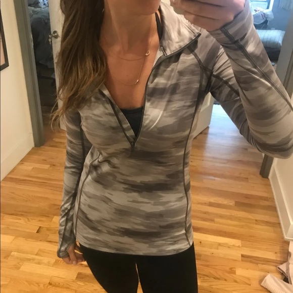 Nike Zip Up - Picture 2 of 2